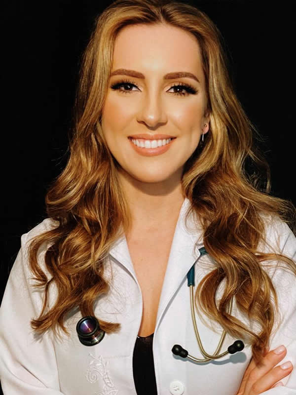 Dra. Larissa Alessandra Mehl